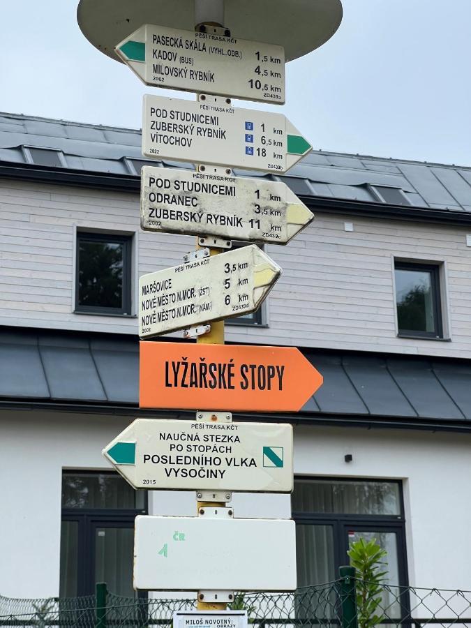Apartman Studnice Na Vysocine 诺夫梅斯托纳马瑞夫 外观 照片